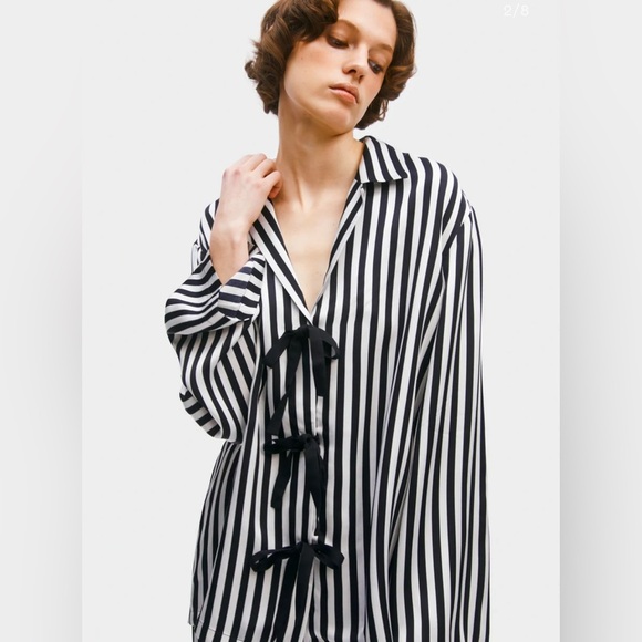 Sleeper party pajamas Phoenix Striped Set with Bow Details - M - like new - Picture 7 of 9